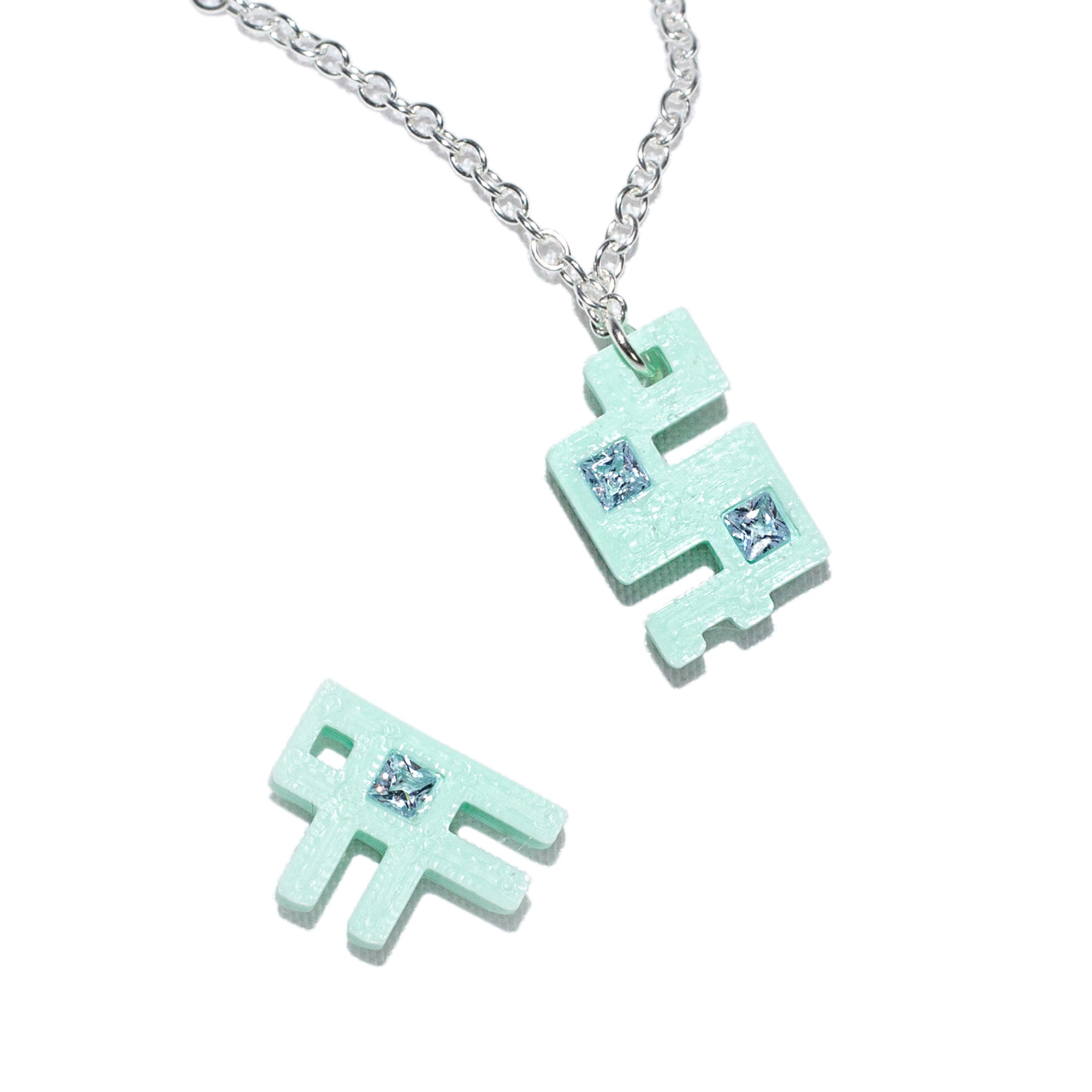 Green Connection Pendant Necklace in PLA, Silver and Gems